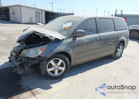 2010 Volkswagen Routan Se from USA, damaged, VIN 2V4RW3D1XAR407847
